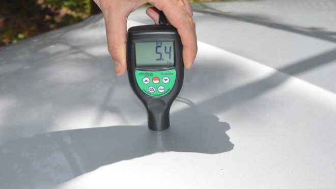 TG-8822 is designed for fast paint thickness readings, helping users inspect cars quickly and detect suspicious panels.