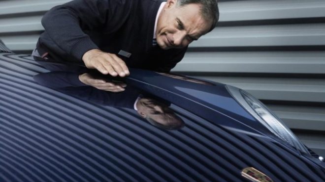 VVV-Group provides professional paint thickness gauges that help detect repainting, body repairs, and coating thickness changes during used car inspections.